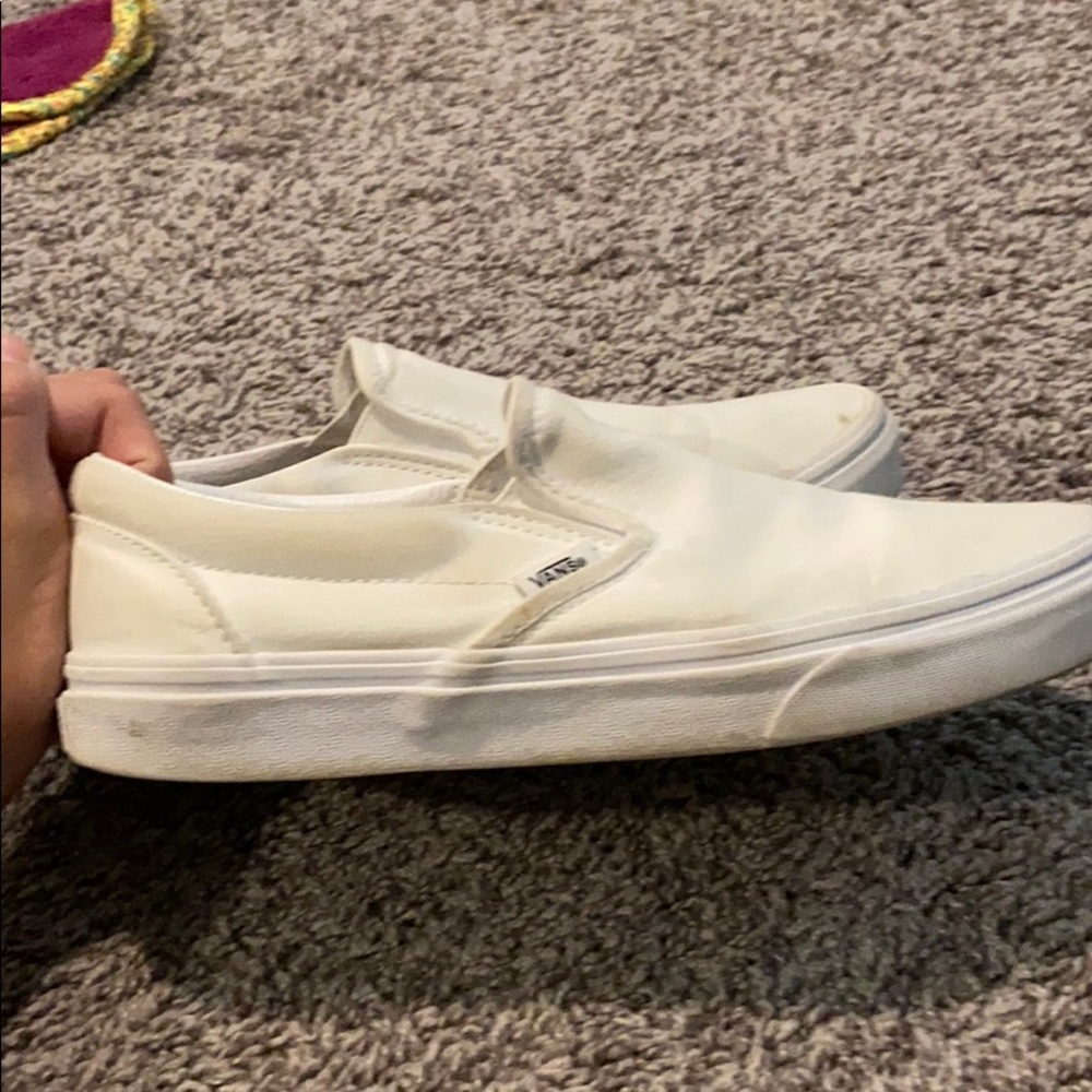 WHITE SLIP ON VANS